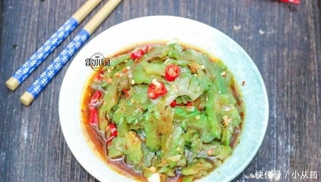 女人|夏天女人离不开的一道菜，刮油又消暑，天天吃也不腻