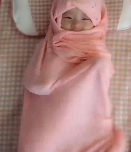 造型|宝宝午睡醒了,宝妈想叫宝宝起床,看到宝宝造型后,宝妈笑弯了腰