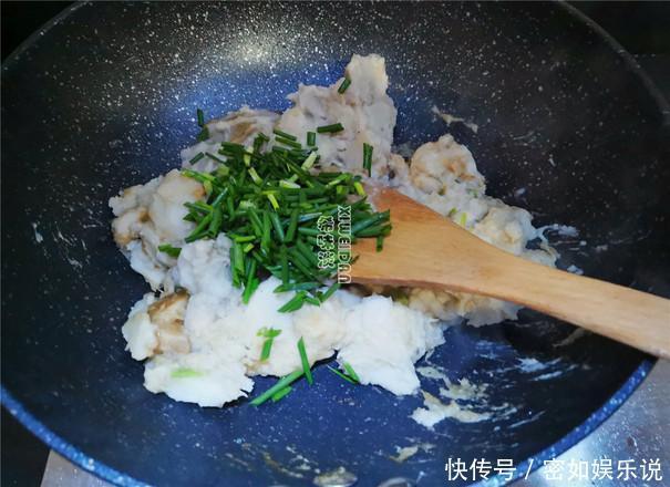 这种“碱性食物”女人要常吃，嘴巴不臭，头发乌黑，气色慢慢好