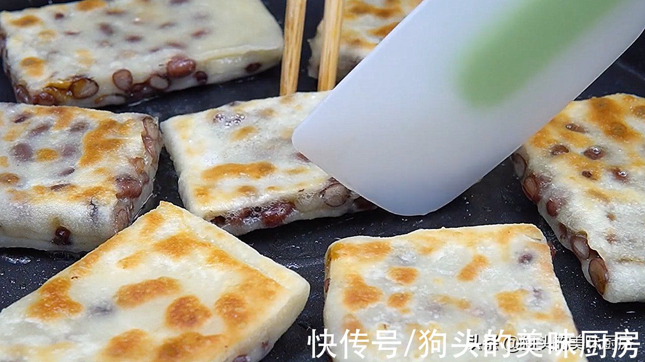 自从学会这红豆的做法，我家隔三差五地吃，外酥里软，越吃越香