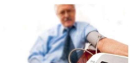 心血管专家给所有老人的忠告血压保持这个水平才安全