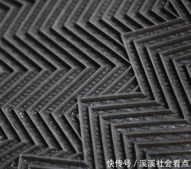 配色|艳丽日落元素！全新配色Air Jordan 35实物图释出