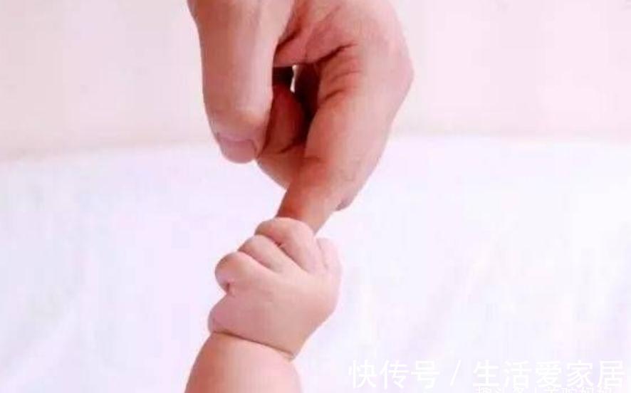 本能反应|新生儿自带这4种条件反射,若6个月还没消失,暗示大脑有问题