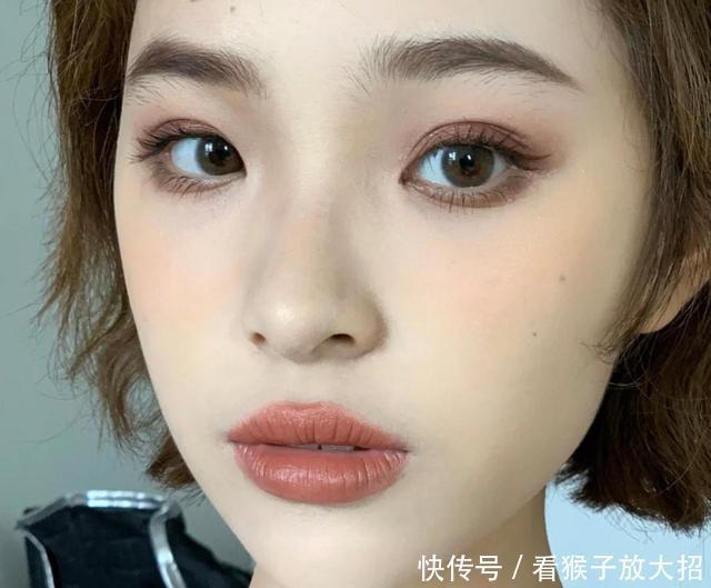 口红|今年偏“奶系”口红太火,大牌中就属这四只,显白又百搭!