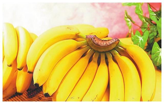 【茜茜自制果蔬护肤品专栏】自制香蕉酸奶面膜