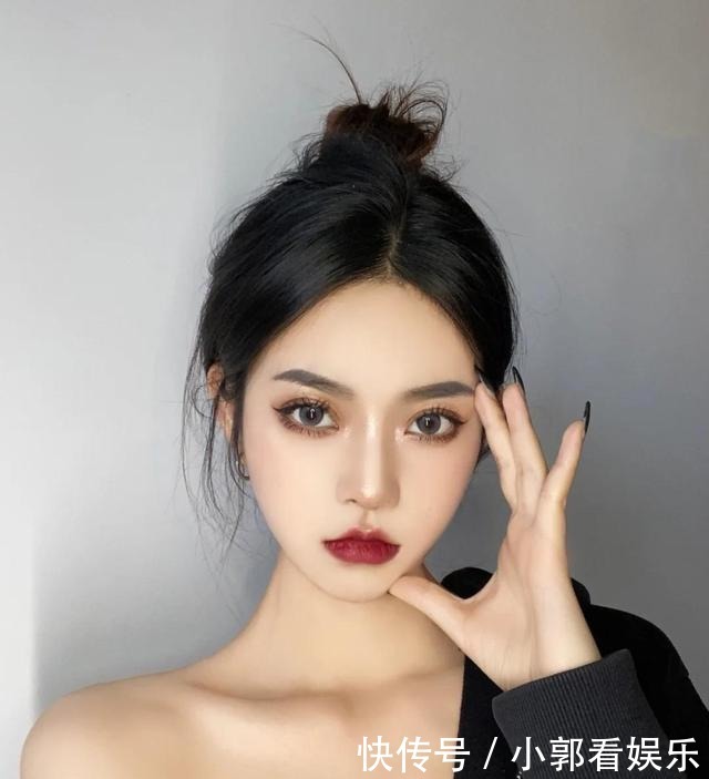 质地|你会挑适合自己的口红吗兰蔻活力,3CE平价,它是口红中的王者