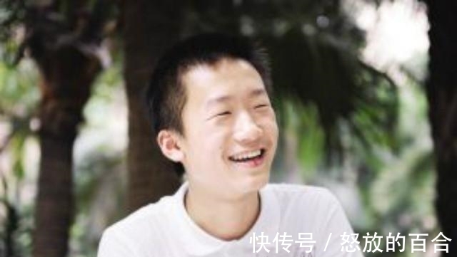 中考|十万考生中独占鳌头!七科只丢13分,语文丢8分,十年中考第一人