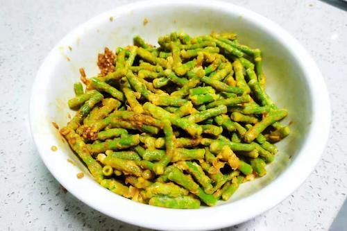 营养|伏天，最该吃的除了茄子还有它，蒸好浇上料，营养补钙促消化