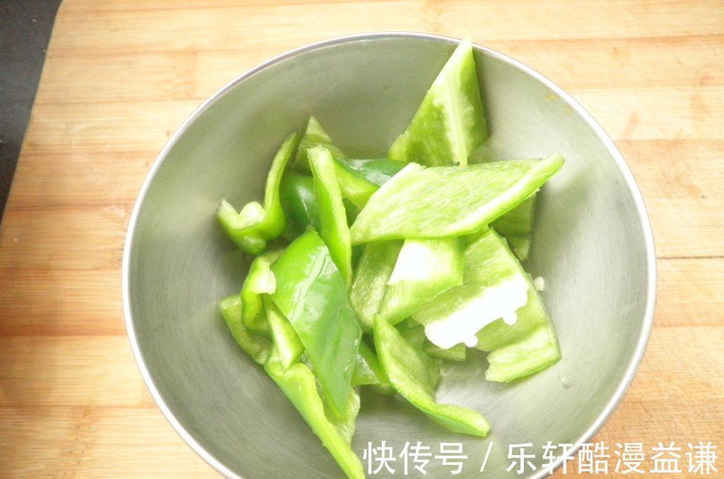 腐竹学会这样做,实在太香了,我家一周做5次,营养又解馋!