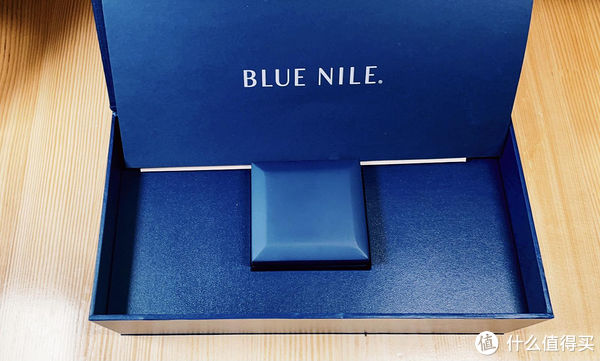 中秋节|牛皮好物说 篇二十九:“钻”得一人心,白首不分离——Blue Nile超详细一站式选购攻略