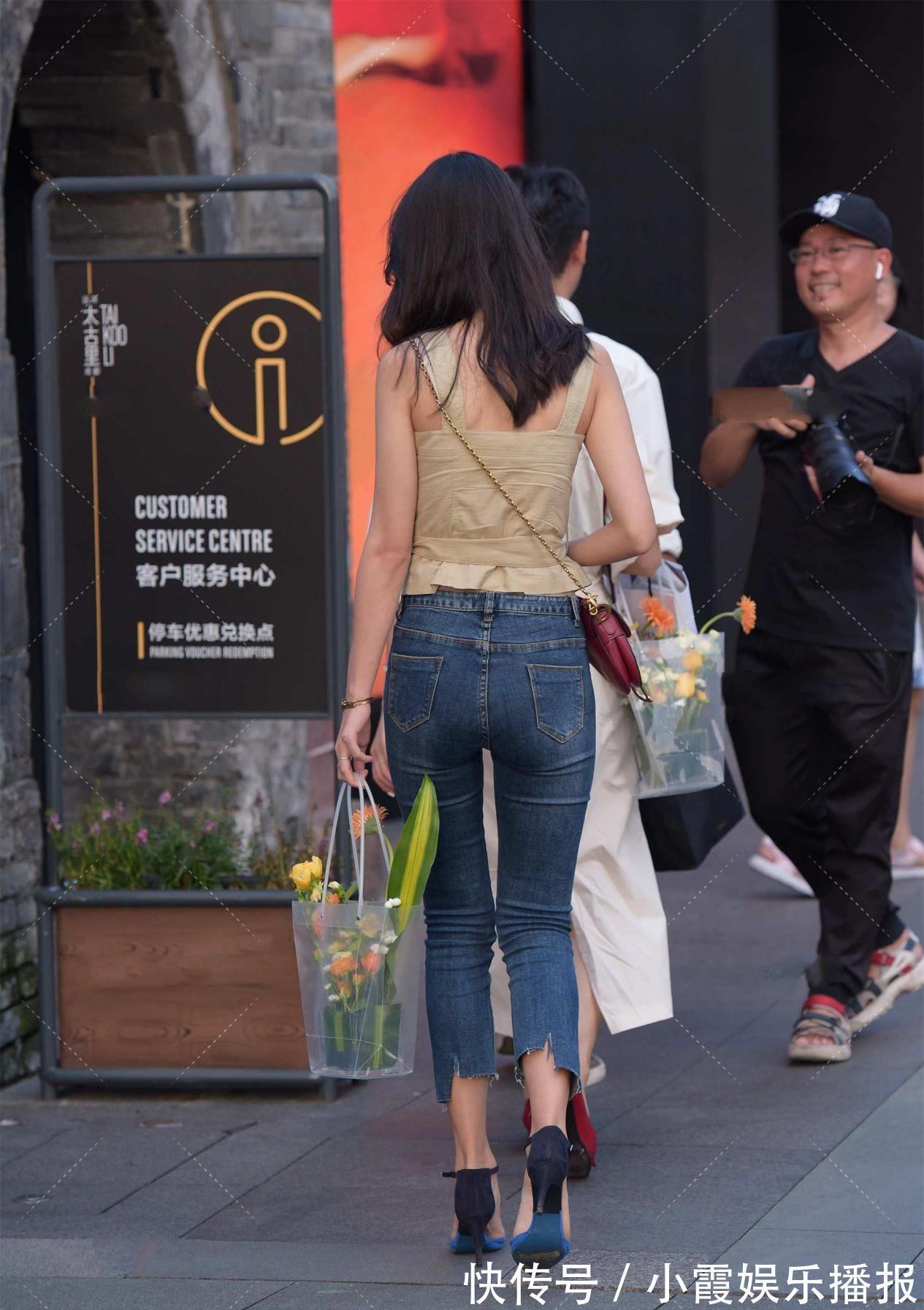 选款 清新自然的牛仔裤,get这些选款技巧,轻松穿出时尚感