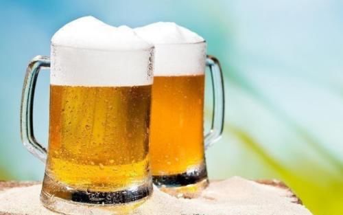 专家再三提醒：此2物“水嘌呤”不高，但“痛风患者”要少喝！