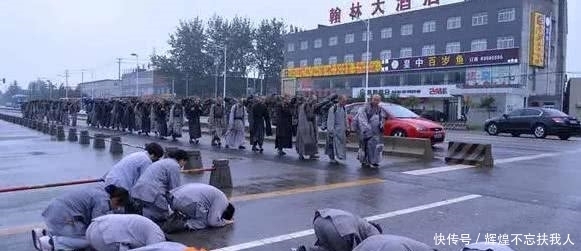 佛教刚传入中国时,并无多少信众,直到汉族皇帝做了一个怪梦