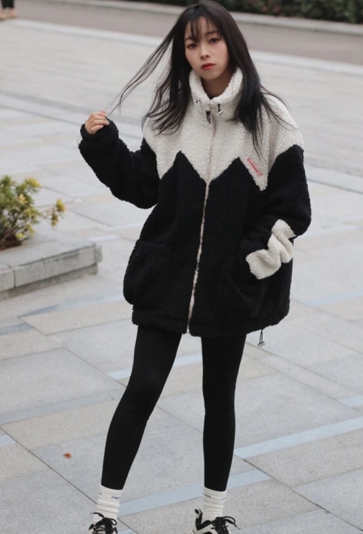 运动裤|想买冬装不知道怎么入手?羊羔毛外套了解一下,显瘦还温柔