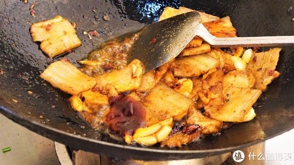 下饭|超级简单又下饭的回锅肉，你也来试试吧！