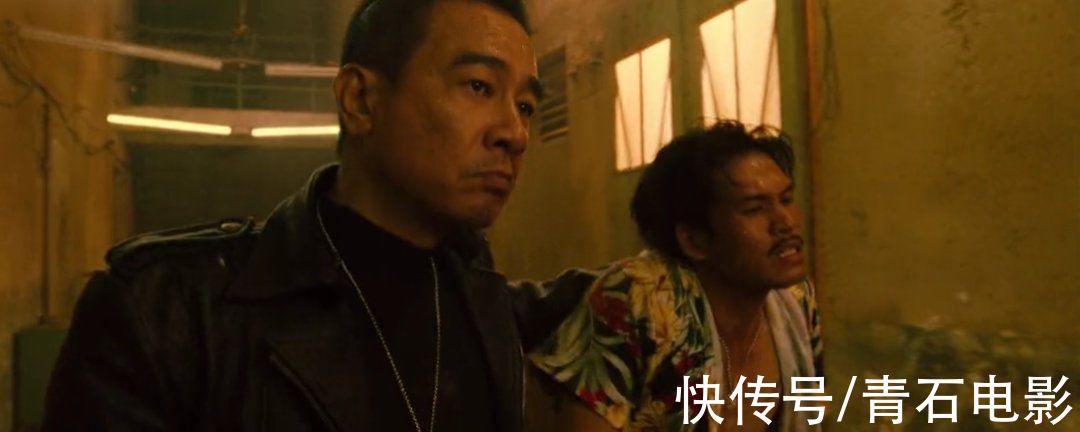 边抽烟边加油、豆瓣掉到仅剩3分，陈小春新片怎么又刷低下限了？