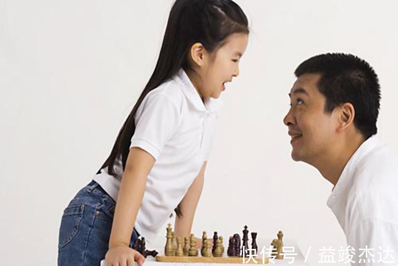 传男不传女|爸爸这些“毁形象”特征,基本“传男不传女”,第一个就很难接受