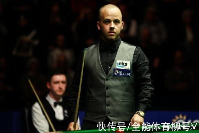 希金斯|CCTV5直播:中國(guó)帥哥沖169萬(wàn)獎(jiǎng)金+英錦賽冠軍，趙心童VS小光頭