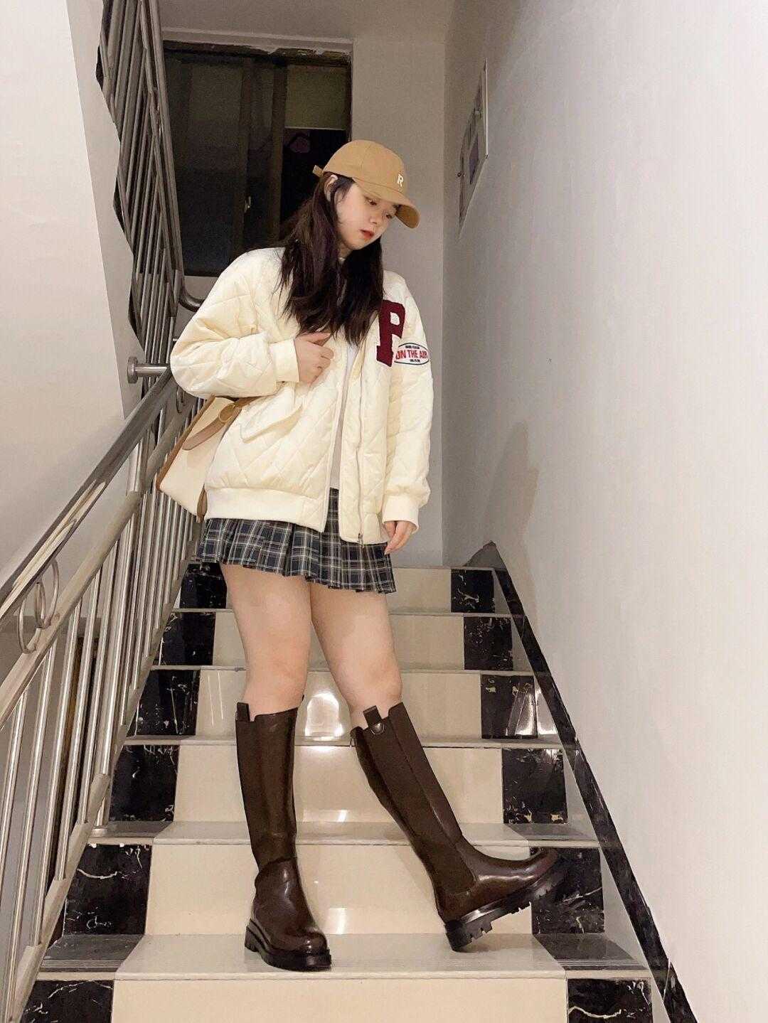 山本耀司|别再说高筒靴不好穿了!选款记住这几点就够,真的时髦又洋气