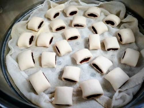 面包|最近儿子迷上这个早餐,比面包口感松软,满满都是料,特好吃