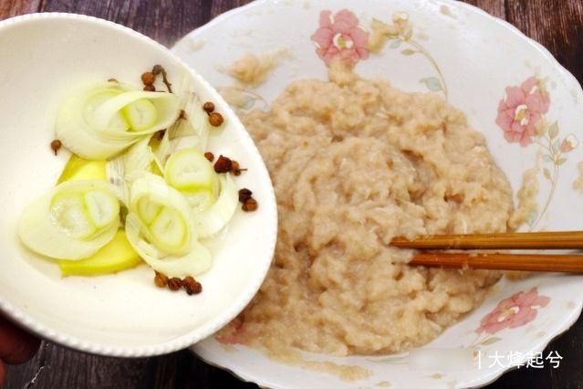肉馅怎么调好吃,教你“1放1不放”,肉馅鲜嫩多汁,包饺子最好吃