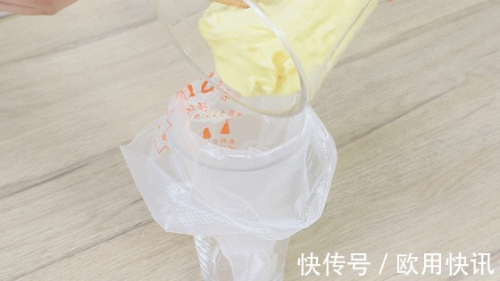 蛋黄|别等到娃不爱吃饭了才想起它!随手一做又香又脆,吃1次想3天