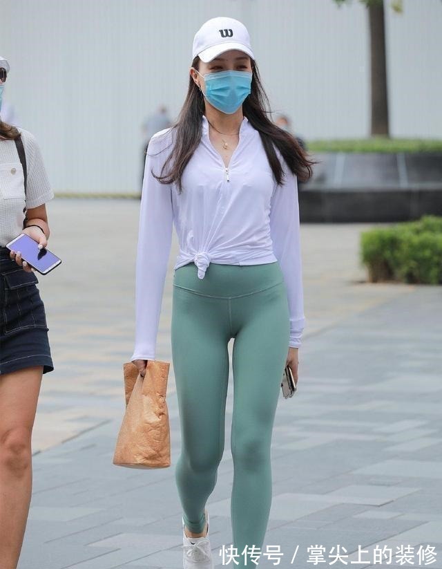 衬衫 一貌倾城的瑜伽裤美女,个性耐看值得借鉴,不信你看!