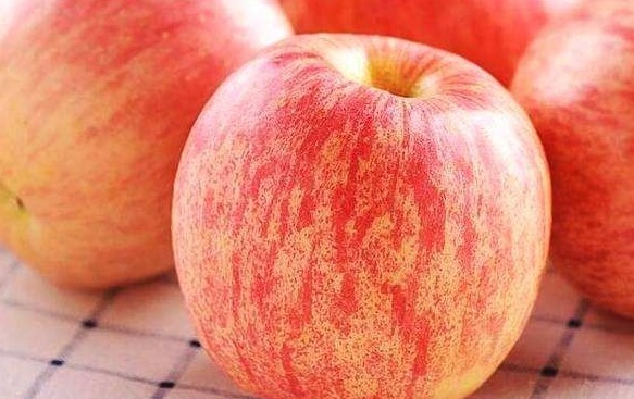 色斑|女性晚上当零食吃一把,一个月下来,痘痘色斑少了,肌肤水嫩亮滑