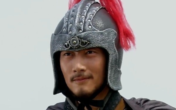 厉天闰$此人手持长枪,对抗梁山二十三将,斩杀五虎将八虎骑各一人