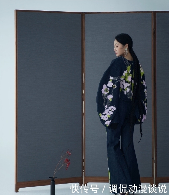 追逐墨尔本|曾是央视主持人,退出央视后成为一线女演员,儿子也成了大明星!