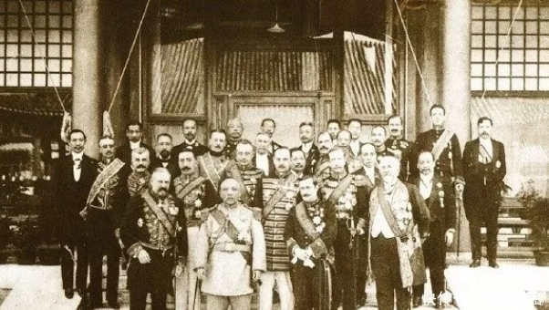 高端|《清帝退位诏书》:国人高端话术的典范,三百多字藏尽各种名堂