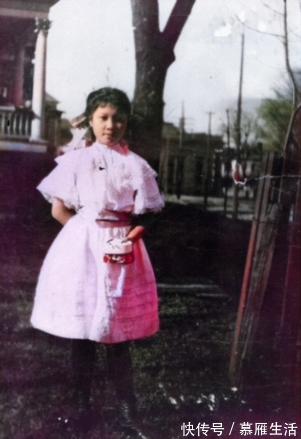 林徽因#无法重拍的瞬间:10岁的宋美龄,21岁的“末代皇后”,30岁的林徽因