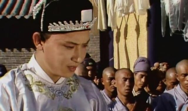 秦可卿葬礼,薛蟠说“义忠亲王老千岁”坏了事,他到底坏了什么事