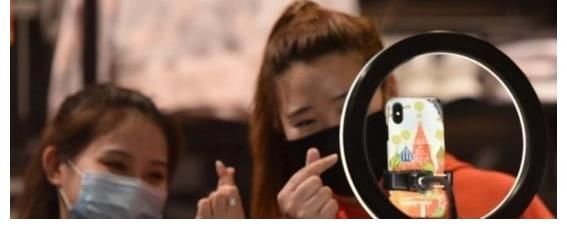 实体|电商击败了实体店，直播带货又击败了电商，谁在闷声发大财？