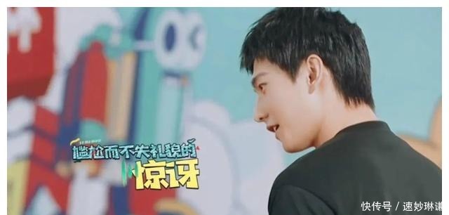 播出2期,收视连续夺冠,硬是把捉迷藏玩成暑期第一档爆款综艺