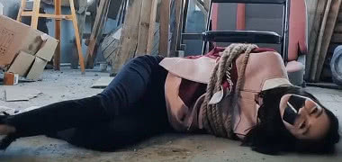 宋雨琦录跑男被抓拍，却意外带火头上的“神器”，专防发际线后退