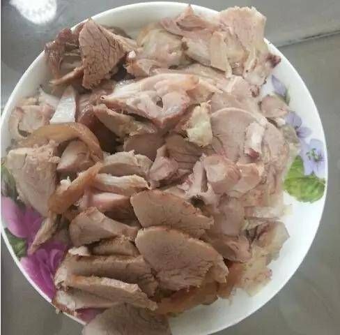 下酒菜|东北人喝酒最爱的6个下酒菜,第4名正常,第3名忍了,第1名凭什么