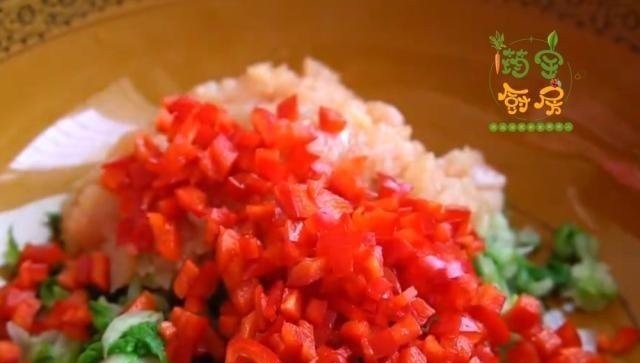 早餐饼这样做,青菜、粗粮加鸡肉,粗粮细做,营养健康,做法简单