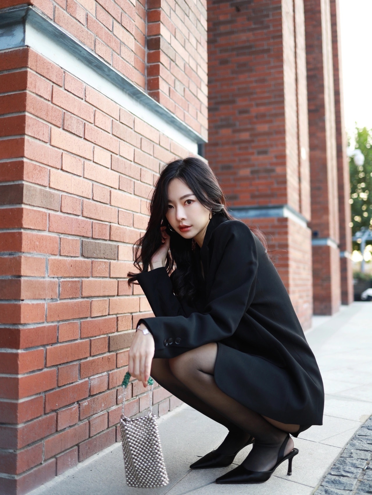 御姐 职场御姐丨怎样才能穿出西装黑丝的高级感?这就是幂式穿搭!