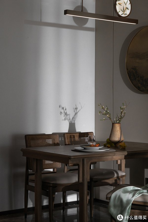 诗意|年轻小夫妻的“中式”新家，清隽诗意，网友：越中式，越美好