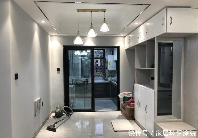 网购|花了70多天的装修成果,全屋定制的柜子很漂亮,网购的灯具很满意