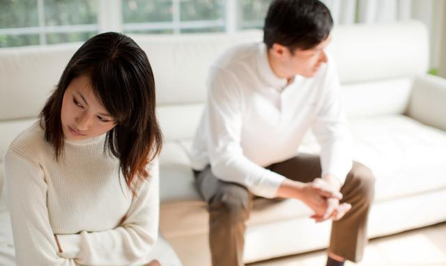 dn10岁女儿太漂亮,爸爸怀疑被“绿”,结果全家人乱成一锅粥