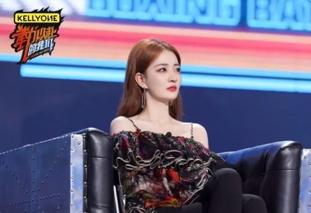 浪姐|既像浪姐又像斩哥的“拳”力以赴,用乱炖的形式,给观众4大惊喜