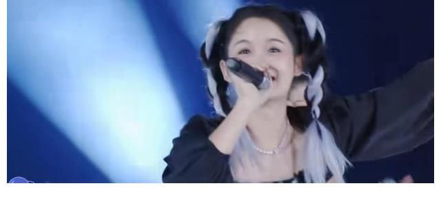 《舞蹈生》收官夜，孟美岐本應(yīng)該被寫進(jìn)歌里，最后卻沒有她的名字