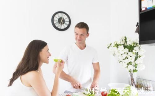 怀孕|孕妇怀孕自己做饭对胎儿有影响?2个阶段不要做,胎儿易“流产”