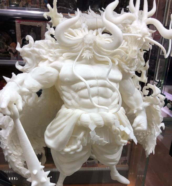 衣服|大神晒未上色凯多手办,全身雪白仿佛白玉,看到衣服后才知买不起