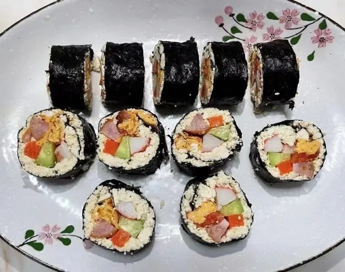 生菜|看了关晓彤2个月的午餐打卡，今天吃什么有灵感了！