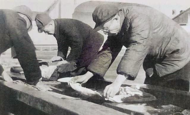 溥仪|晚晴罕见照:翘二郎腿的慈禧太后,婉容还不如母亲漂亮,最厌恶倒马桶的溥仪