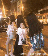 |搞笑GIF趣图:劈叉我见多了,但是这样的真没见过