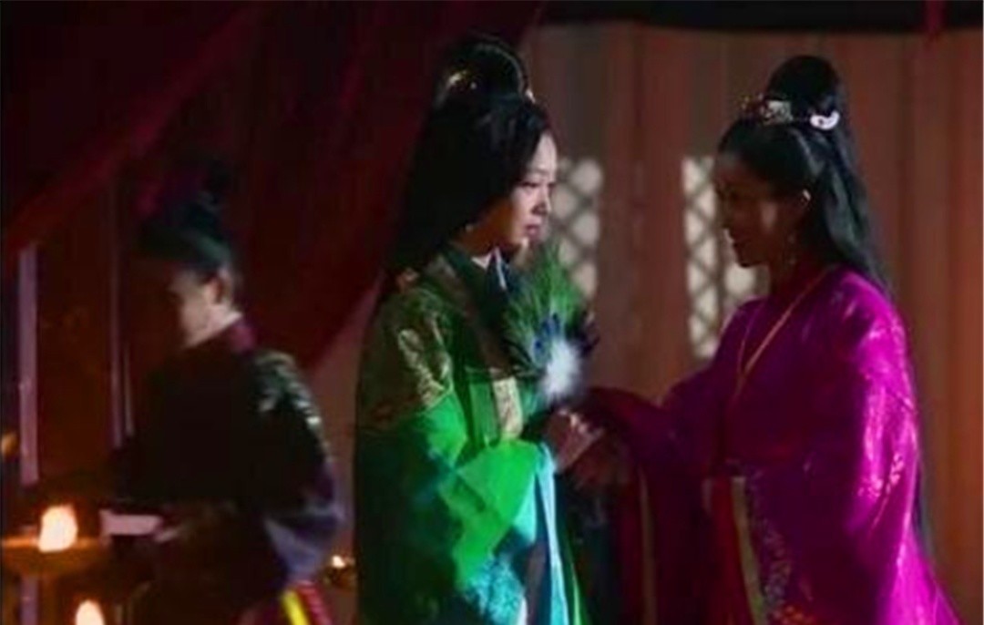 身上|历史上的郑袖真的不排斥楚王身上的气味吗?